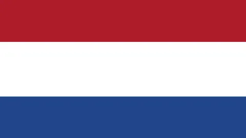 “鹏瑛搭档喜摘WTT多哈站男双冠军”